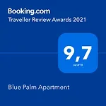 Blue Palm Apartment