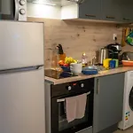 Blue Palm Apartment